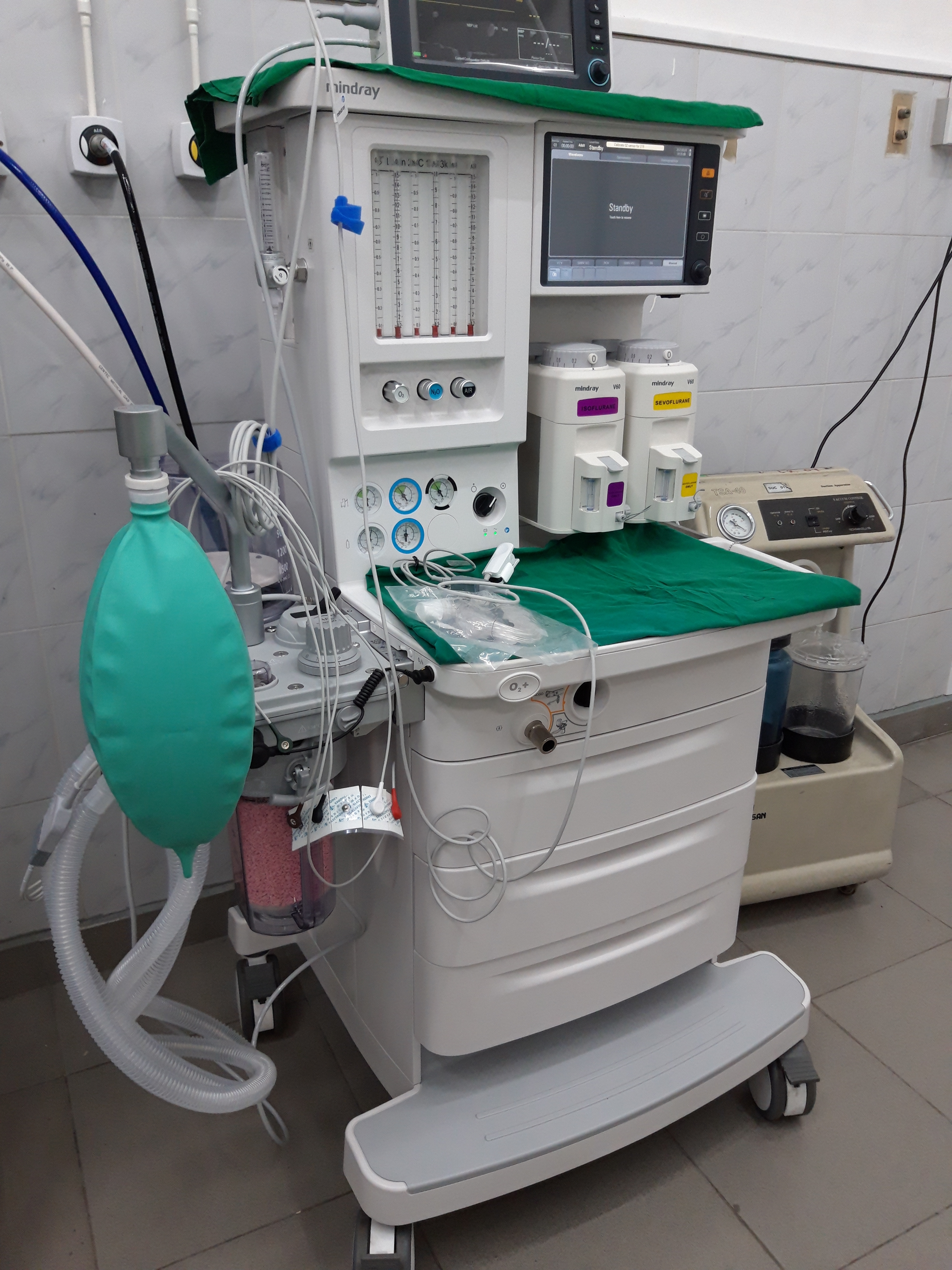 KANDY_HOSPITAL_GG_ANAESTHETIC_MACHINE2